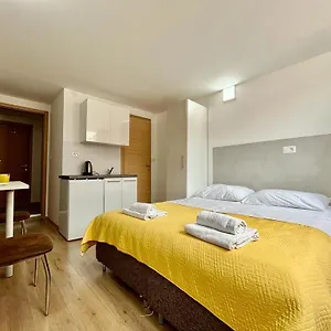 Apartamento Roza Pula