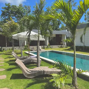 Hotel Tropical Almond Uluwatu